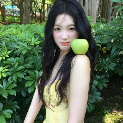 璇宫玉女